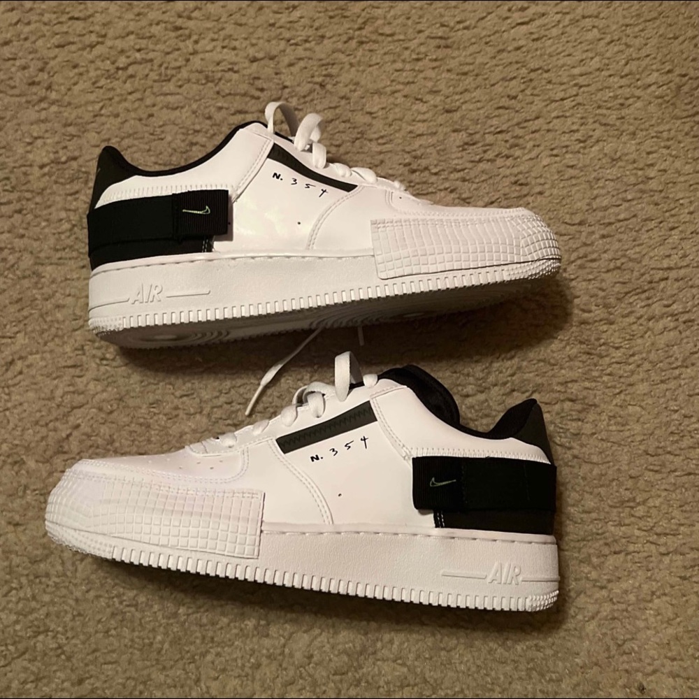 Nike AF1 Type “White Black Volt”- 7y GS